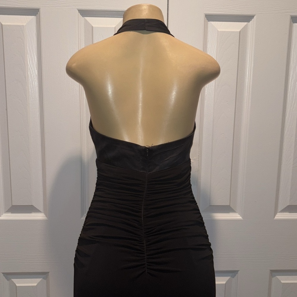Laundry by Shelli Segal Black Silk Ruched Bodice Halterneck Dress size 8P - Picture 7 of 9